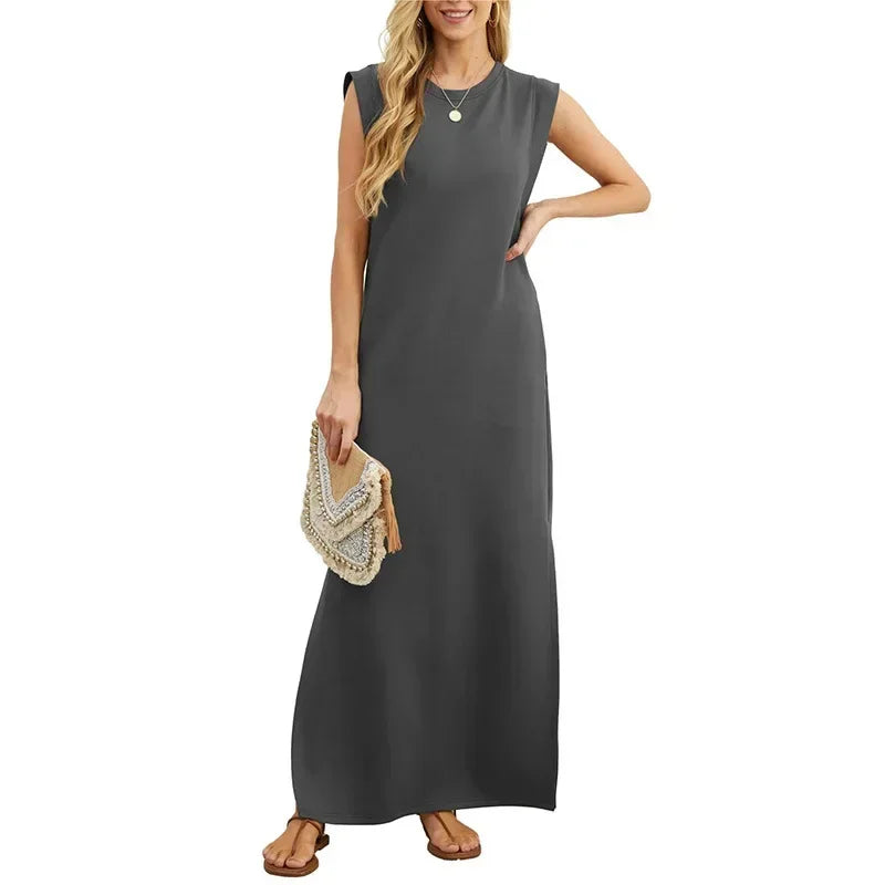 Joanna - Sleeveless Slit Maxi Dress