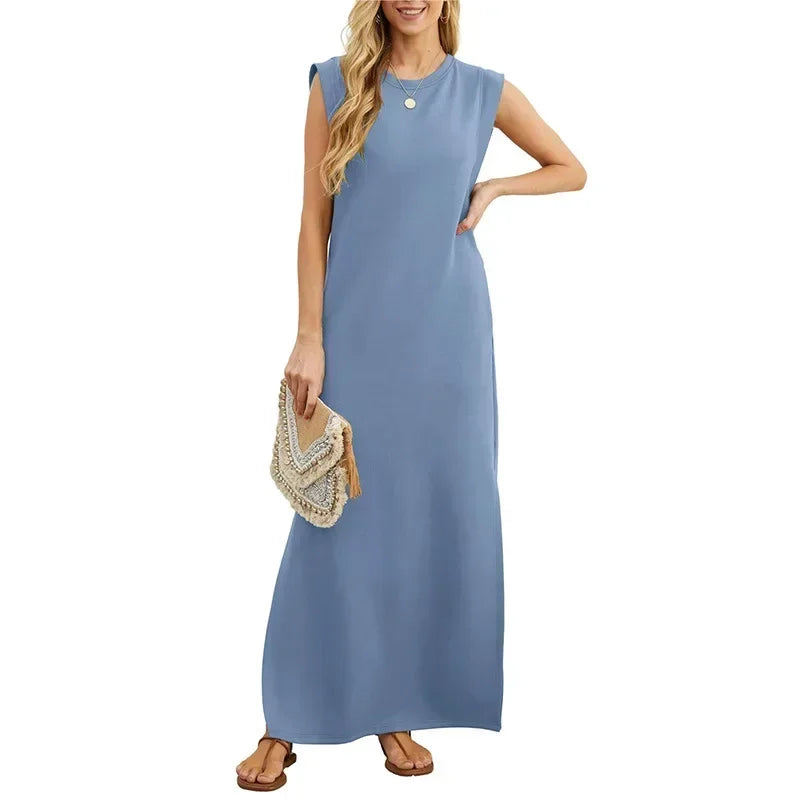 Joanna - Sleeveless Slit Maxi Dress