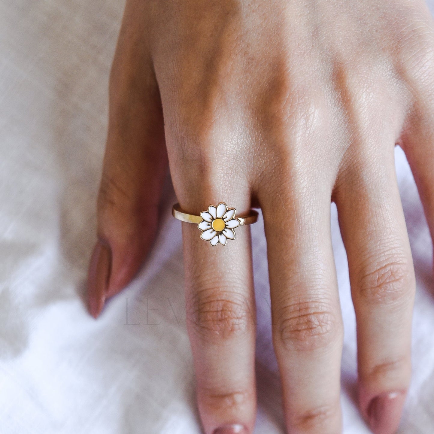 Cute Daisy Fidget Ring Marcira 